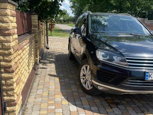 Чорний Фольксваген Туарег, об'ємом двигуна 3 л та пробігом 370 тис. км за 19500 $, фото 1 на Automoto.ua