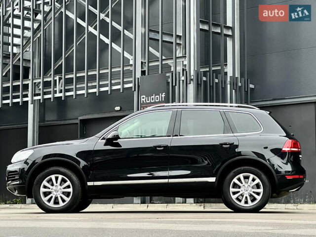 Черный Фольксваген Туарег, объемом двигателя 3 л и пробегом 245 тыс. км за 19500 $, фото 7 на Automoto.ua