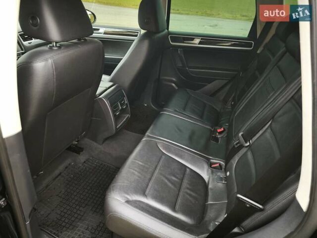 Чорний Фольксваген Туарег, об'ємом двигуна 2.97 л та пробігом 300 тис. км за 24700 $, фото 14 на Automoto.ua