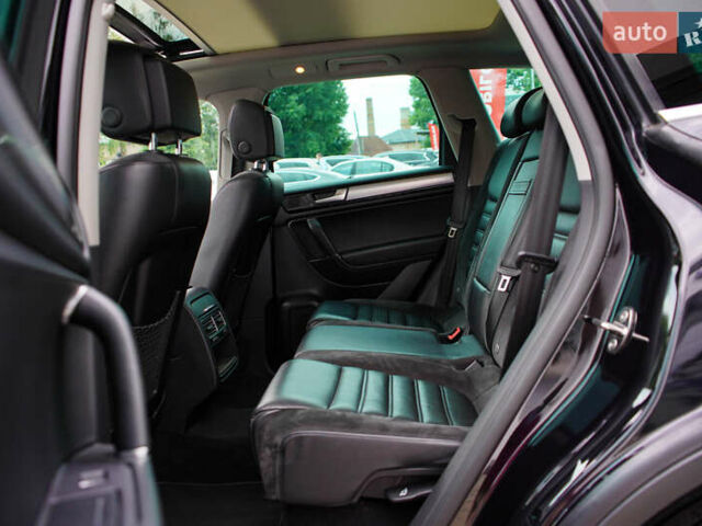 Черный Фольксваген Туарег, объемом двигателя 3 л и пробегом 236 тыс. км за 24999 $, фото 38 на Automoto.ua