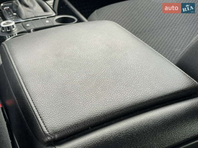 Черный Фольксваген Туарег, объемом двигателя 2.97 л и пробегом 249 тыс. км за 22500 $, фото 24 на Automoto.ua