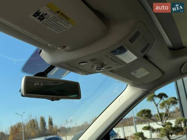 Черный Фольксваген Туарег, объемом двигателя 2.97 л и пробегом 199 тыс. км за 22000 $, фото 24 на Automoto.ua