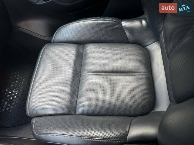 Черный Фольксваген Туарег, объемом двигателя 2.97 л и пробегом 221 тыс. км за 20750 $, фото 6 на Automoto.ua