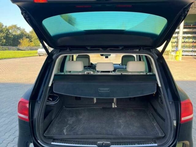 Черный Фольксваген Туарег, объемом двигателя 3 л и пробегом 114 тыс. км за 11200 $, фото 1 на Automoto.ua