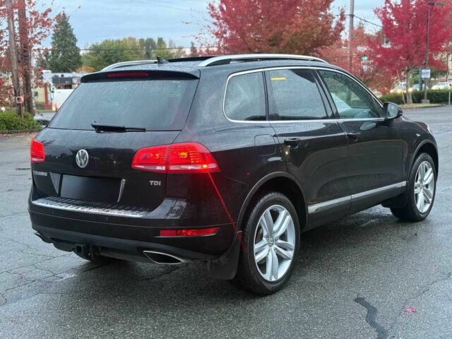 Черный Фольксваген Туарег, объемом двигателя 3 л и пробегом 87 тыс. км за 14600 $, фото 5 на Automoto.ua