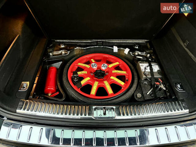 Черный Фольксваген Туарег, объемом двигателя 3 л и пробегом 245 тыс. км за 19500 $, фото 48 на Automoto.ua