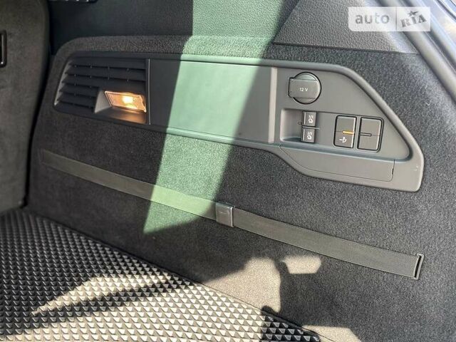 Черный Фольксваген Туарег, объемом двигателя 3 л и пробегом 223 тыс. км за 25500 $, фото 66 на Automoto.ua