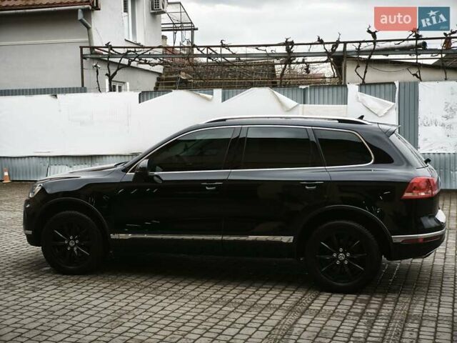 Чорний Фольксваген Туарег, об'ємом двигуна 2.97 л та пробігом 300 тис. км за 24700 $, фото 6 на Automoto.ua