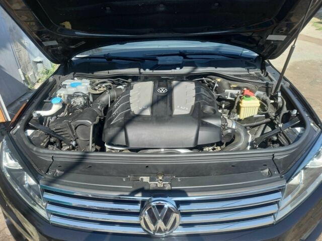 Черный Фольксваген Туарег, объемом двигателя 3 л и пробегом 219 тыс. км за 25550 $, фото 15 на Automoto.ua