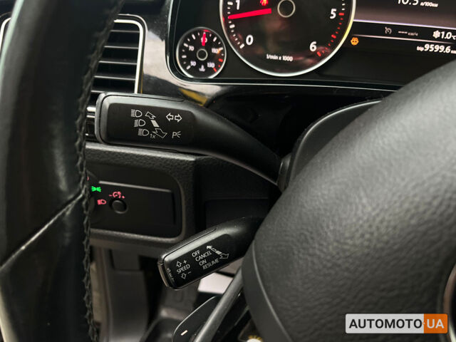 Чорний Фольксваген Туарег, об'ємом двигуна 3 л та пробігом 272 тис. км за 22990 $, фото 17 на Automoto.ua