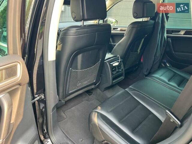 Чорний Фольксваген Туарег, об'ємом двигуна 2.97 л та пробігом 270 тис. км за 24500 $, фото 9 на Automoto.ua