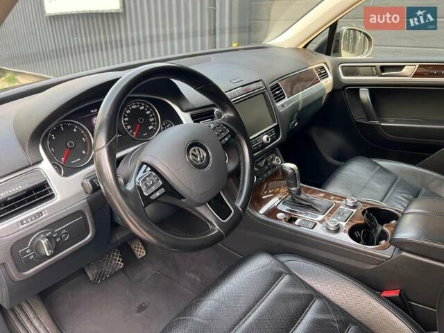 Чорний Фольксваген Туарег, об'ємом двигуна 2.97 л та пробігом 270 тис. км за 24500 $, фото 11 на Automoto.ua