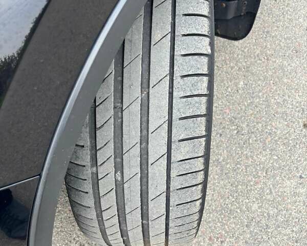 Чорний Фольксваген Туарег, об'ємом двигуна 2.97 л та пробігом 220 тис. км за 24500 $, фото 6 на Automoto.ua