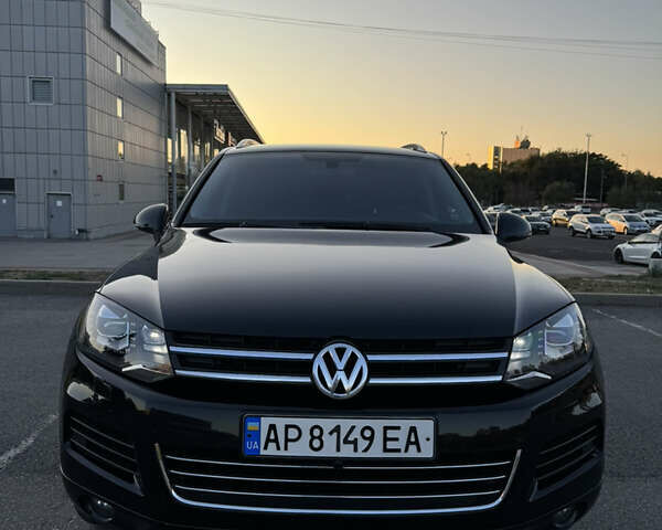Черный Фольксваген Туарег, объемом двигателя 2.97 л и пробегом 240 тыс. км за 20500 $, фото 1 на Automoto.ua