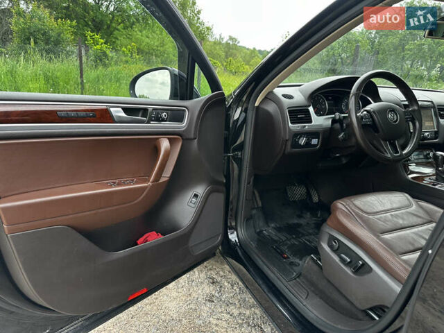 Черный Фольксваген Туарег, объемом двигателя 3 л и пробегом 360 тыс. км за 16200 $, фото 9 на Automoto.ua
