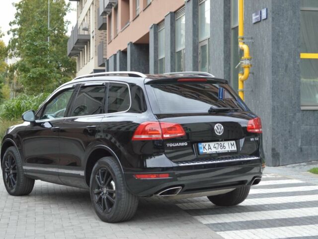 Черный Фольксваген Туарег, объемом двигателя 3 л и пробегом 256 тыс. км за 18900 $, фото 9 на Automoto.ua