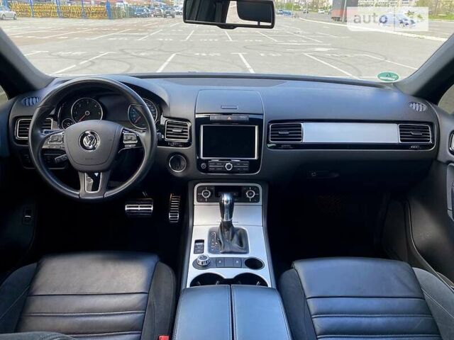 Черный Фольксваген Туарег, объемом двигателя 3 л и пробегом 223 тыс. км за 25500 $, фото 36 на Automoto.ua