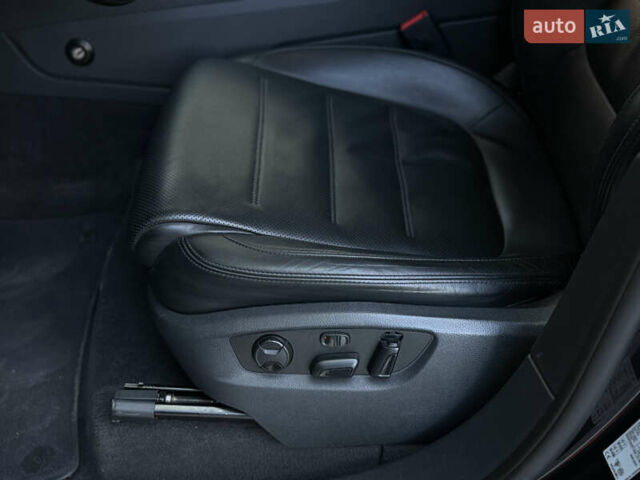 Чорний Фольксваген Туарег, об'ємом двигуна 2.97 л та пробігом 225 тис. км за 27500 $, фото 48 на Automoto.ua