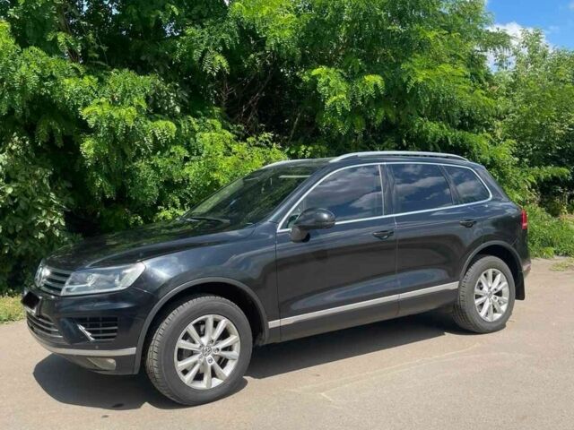 Чорний Фольксваген Туарег, об'ємом двигуна 3 л та пробігом 370 тис. км за 19500 $, фото 3 на Automoto.ua