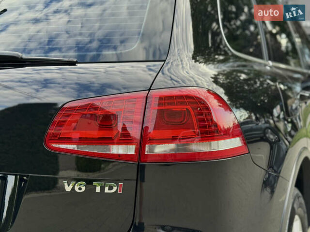 Черный Фольксваген Туарег, объемом двигателя 2.97 л и пробегом 150 тыс. км за 28500 $, фото 20 на Automoto.ua