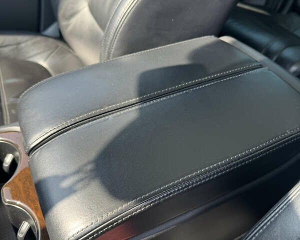 Черный Фольксваген Туарег, объемом двигателя 2.97 л и пробегом 257 тыс. км за 24000 $, фото 10 на Automoto.ua