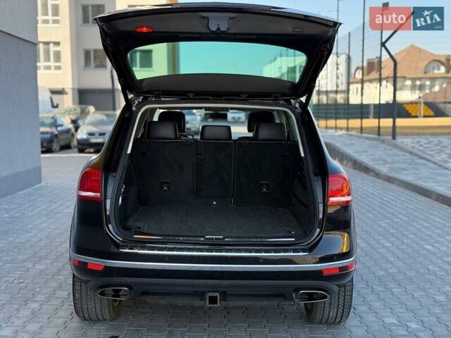 Черный Фольксваген Туарег, объемом двигателя 3 л и пробегом 130 тыс. км за 25500 $, фото 14 на Automoto.ua