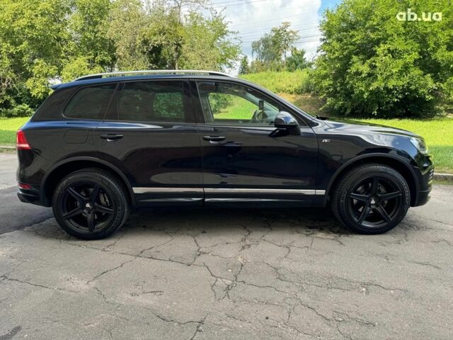 Черный Фольксваген Туарег, объемом двигателя 3 л и пробегом 200 тыс. км за 25790 $, фото 6 на Automoto.ua