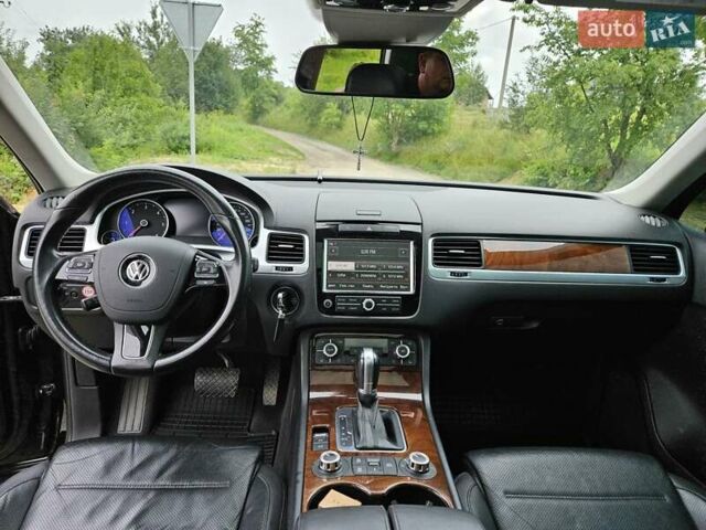 Черный Фольксваген Туарег, объемом двигателя 3 л и пробегом 236 тыс. км за 21600 $, фото 13 на Automoto.ua