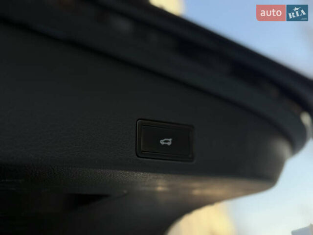 Чорний Фольксваген Туарег, об'ємом двигуна 2.97 л та пробігом 225 тис. км за 27500 $, фото 30 на Automoto.ua