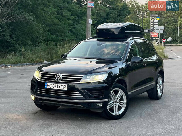 Черный Фольксваген Туарег, объемом двигателя 2.97 л и пробегом 242 тыс. км за 25900 $, фото 1 на Automoto.ua