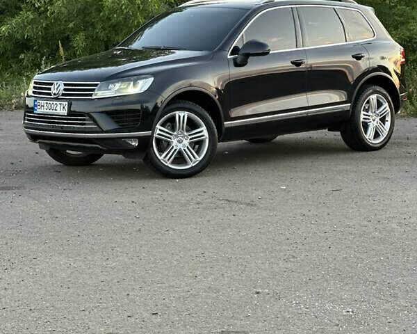 Черный Фольксваген Туарег, объемом двигателя 3 л и пробегом 269 тыс. км за 32500 $, фото 6 на Automoto.ua