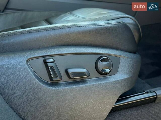 Черный Фольксваген Туарег, объемом двигателя 2.97 л и пробегом 199 тыс. км за 22000 $, фото 38 на Automoto.ua