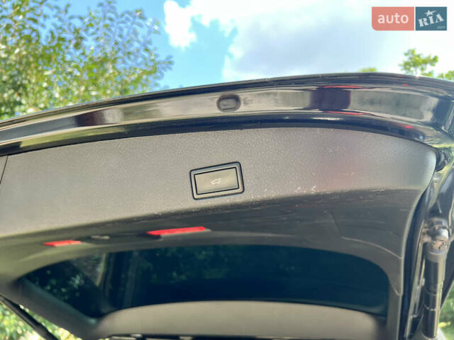 Черный Фольксваген Туарег, объемом двигателя 2.97 л и пробегом 183 тыс. км за 26500 $, фото 16 на Automoto.ua