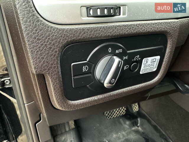 Черный Фольксваген Туарег, объемом двигателя 3 л и пробегом 360 тыс. км за 16200 $, фото 27 на Automoto.ua