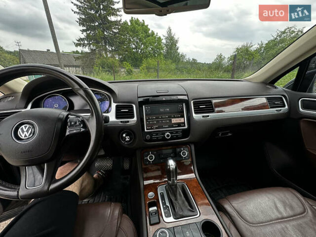 Черный Фольксваген Туарег, объемом двигателя 3 л и пробегом 360 тыс. км за 16200 $, фото 29 на Automoto.ua