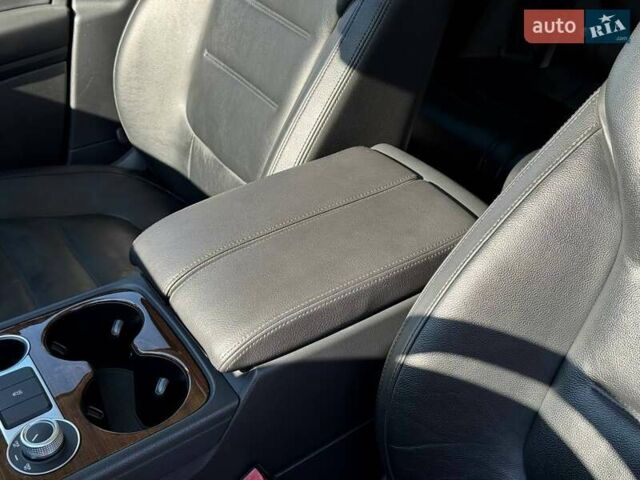 Черный Фольксваген Туарег, объемом двигателя 2.97 л и пробегом 199 тыс. км за 22000 $, фото 23 на Automoto.ua