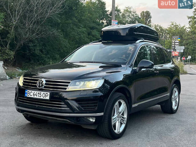 Черный Фольксваген Туарег, объемом двигателя 2.97 л и пробегом 242 тыс. км за 25900 $, фото 10 на Automoto.ua