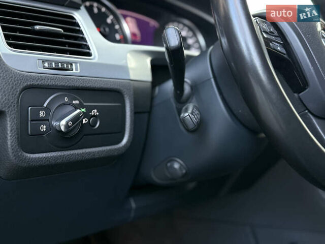 Чорний Фольксваген Туарег, об'ємом двигуна 2.97 л та пробігом 225 тис. км за 27500 $, фото 51 на Automoto.ua