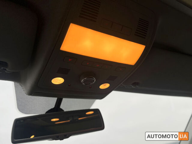 Чорний Фольксваген Туарег, об'ємом двигуна 3 л та пробігом 272 тис. км за 22990 $, фото 22 на Automoto.ua