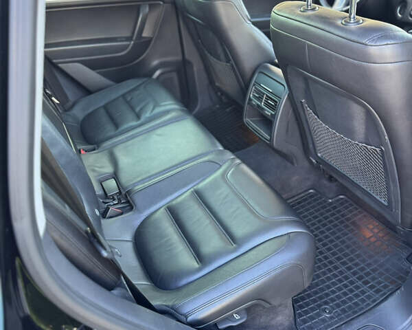 Чорний Фольксваген Туарег, об'ємом двигуна 2.97 л та пробігом 178 тис. км за 22000 $, фото 27 на Automoto.ua