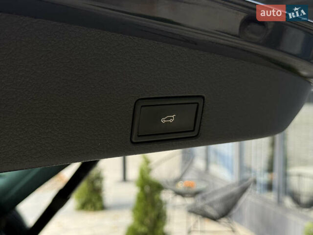 Чорний Фольксваген Туарег, об'ємом двигуна 3 л та пробігом 289 тис. км за 24900 $, фото 20 на Automoto.ua