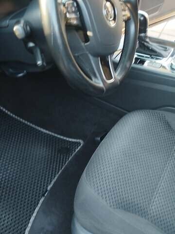 Черный Фольксваген Туарег, объемом двигателя 3 л и пробегом 267 тыс. км за 20000 $, фото 2 на Automoto.ua