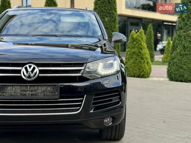 Черный Фольксваген Туарег, объемом двигателя 2.97 л и пробегом 150 тыс. км за 28500 $, фото 7 на Automoto.ua