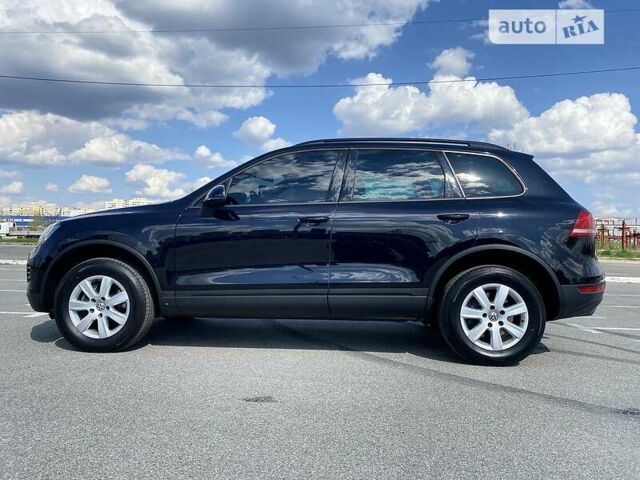 Черный Фольксваген Туарег, объемом двигателя 3 л и пробегом 223 тыс. км за 25500 $, фото 4 на Automoto.ua