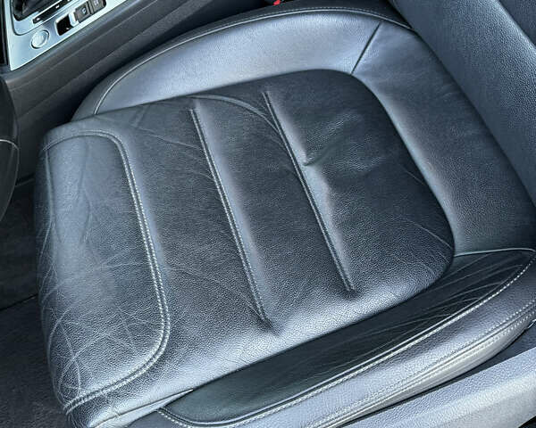 Черный Фольксваген Туарег, объемом двигателя 2.97 л и пробегом 202 тыс. км за 30000 $, фото 26 на Automoto.ua