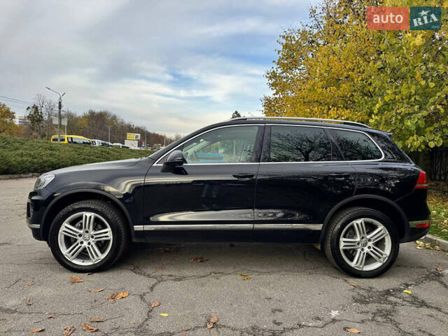 Черный Фольксваген Туарег, объемом двигателя 3 л и пробегом 238 тыс. км за 23700 $, фото 5 на Automoto.ua