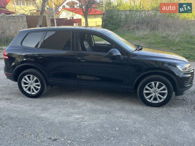Черный Фольксваген Туарег, объемом двигателя 2.97 л и пробегом 195 тыс. км за 25900 $, фото 2 на Automoto.ua