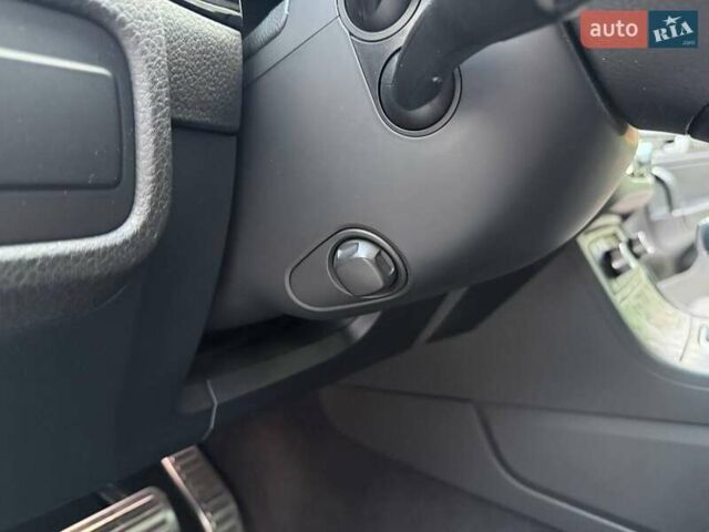 Черный Фольксваген Туарег, объемом двигателя 4.13 л и пробегом 195 тыс. км за 31990 $, фото 19 на Automoto.ua