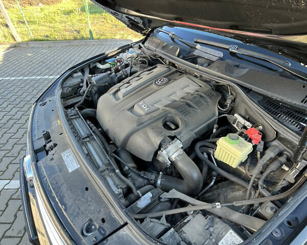 Черный Фольксваген Туарег, объемом двигателя 2.97 л и пробегом 225 тыс. км за 27500 $, фото 15 на Automoto.ua