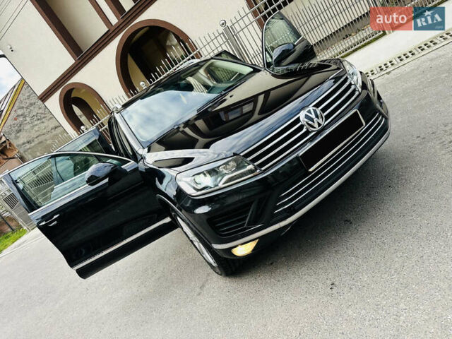 Черный Фольксваген Туарег, объемом двигателя 3 л и пробегом 286 тыс. км за 19900 $, фото 1 на Automoto.ua